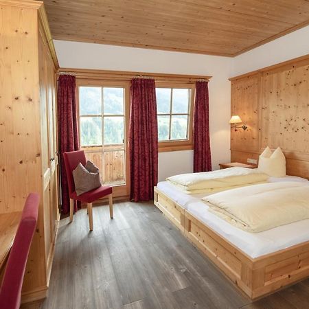 Gaestehaus Larch Альпбах Экстерьер фото